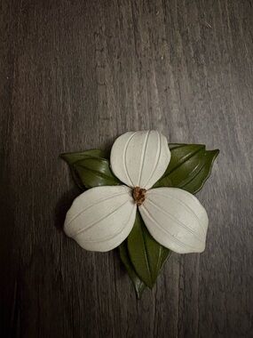 Vintage Handmade Leather Trillium Brooch